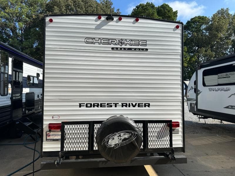 2026 Forest River 2026 Forest River Cherokee Grey Wolf - thumbnail 7