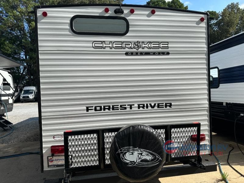 2026 Forest River 2026 Forest River Cherokee Grey Wolf - thumbnail 7