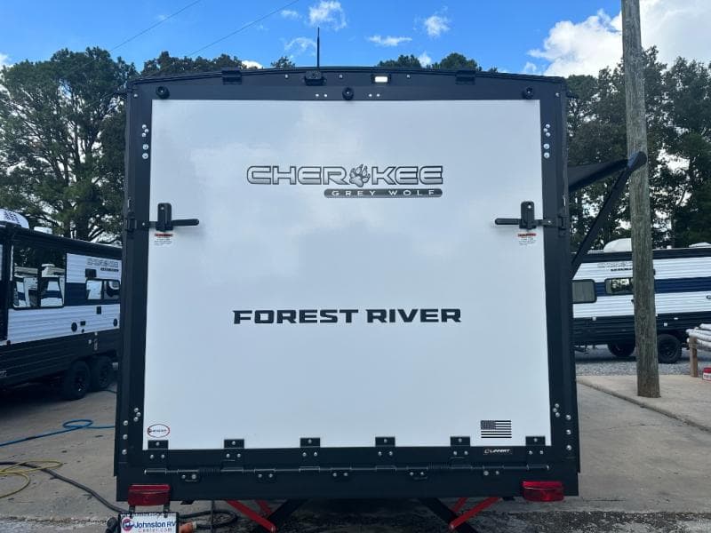 2026 Forest River 2026 Forest River Cherokee Grey Wolf - thumbnail 7
