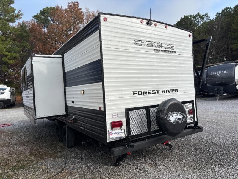 2026 Forest River 2026 Forest River Cherokee Grey Wolf - thumbnail 8