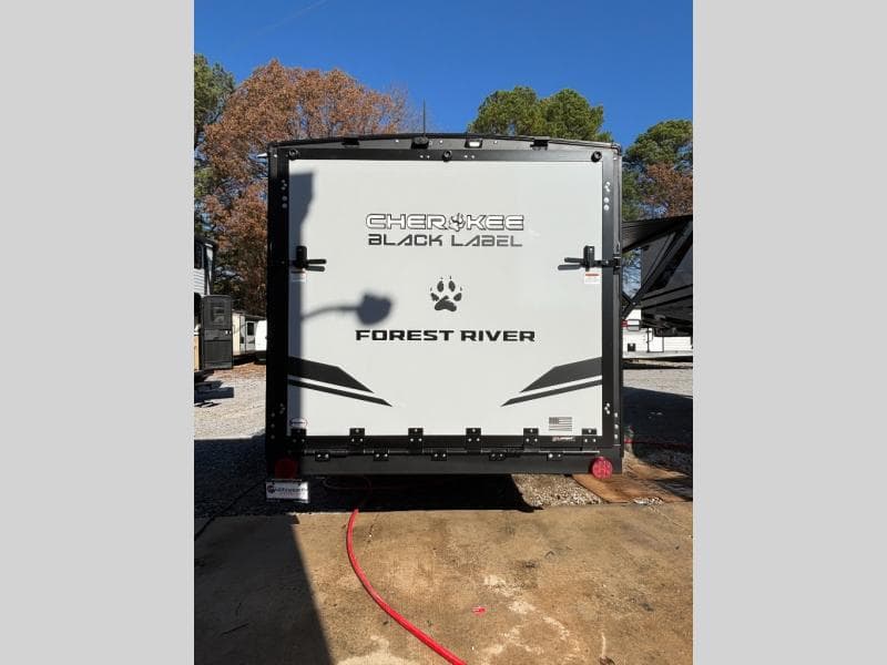 2026 Forest River 2026 Forest River Cherokee Grey Wolf Black Label Toy Hauler - thumbnail 7