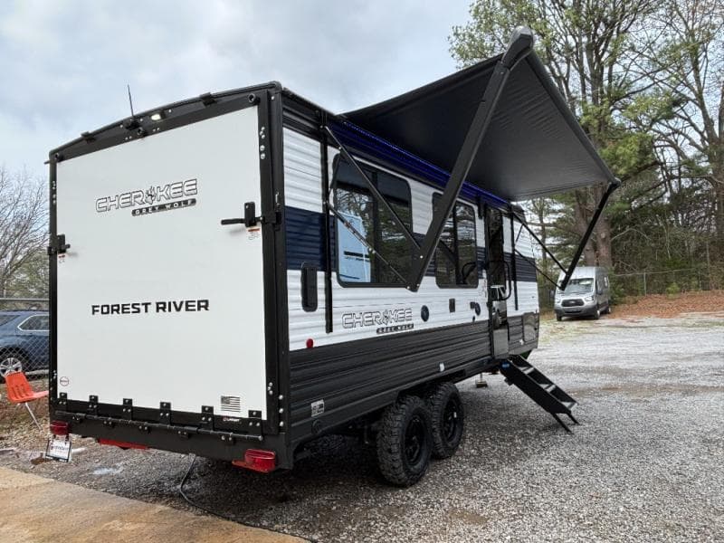2026 Forest River 2026 Forest River Cherokee Grey Wolf - thumbnail 6