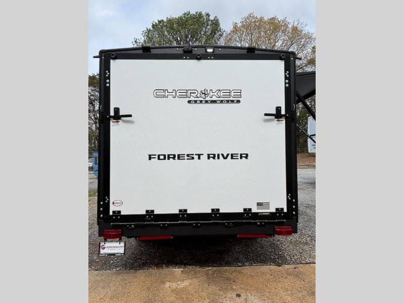 2026 Forest River 2026 Forest River Cherokee Grey Wolf - thumbnail 7