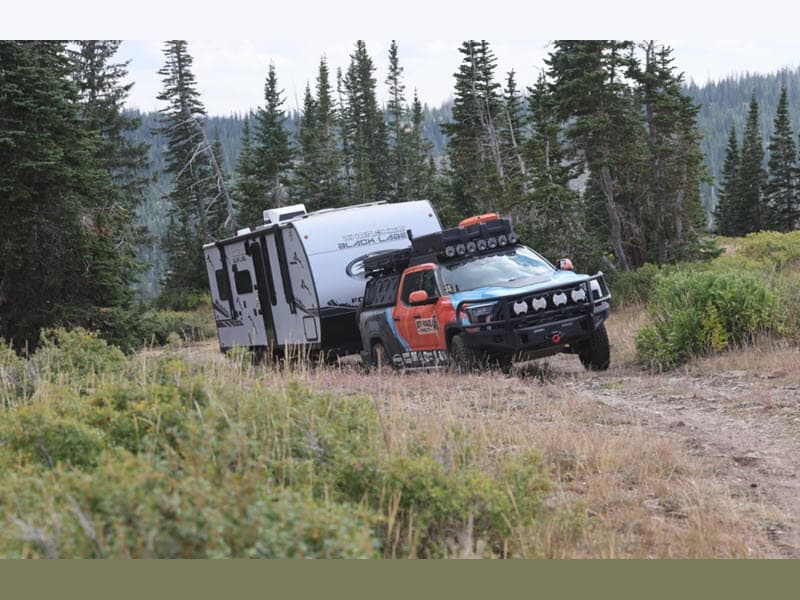 2026 Forest River 2026 Forest River Cherokee Grey Wolf Black Label Toy Hauler - thumbnail 5