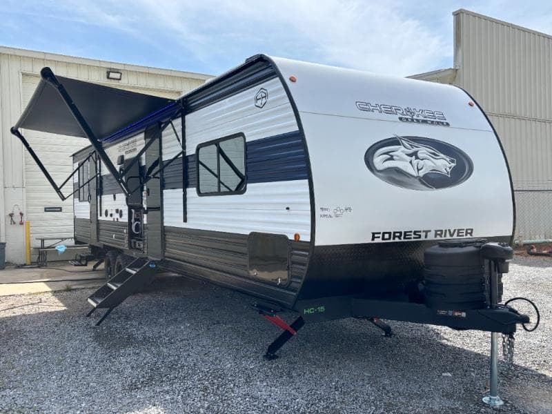 2026 Forest River Cherokee Grey Wolf 28RRTS