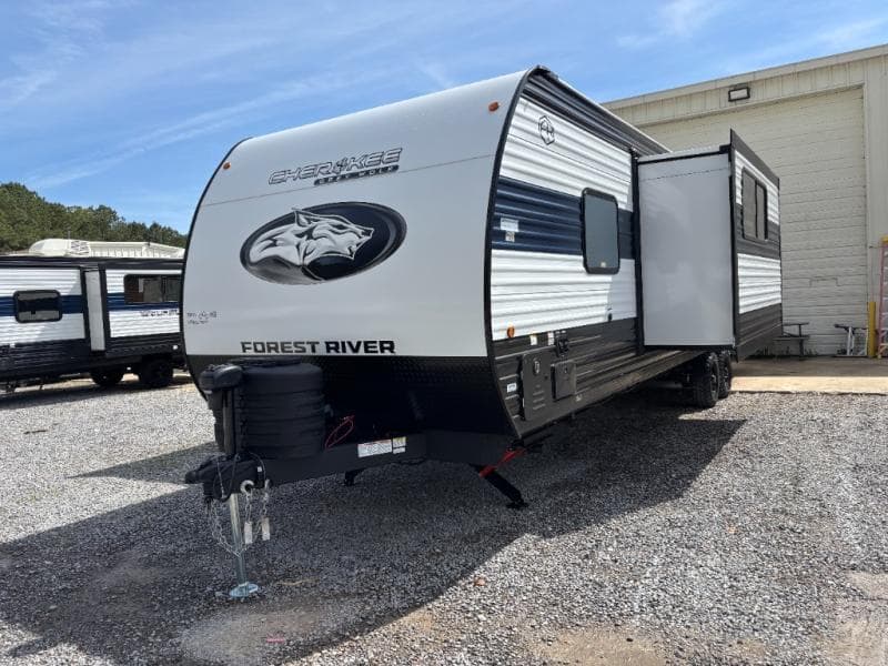 2026 Forest River 2026 Forest River Cherokee Grey Wolf - thumbnail 4