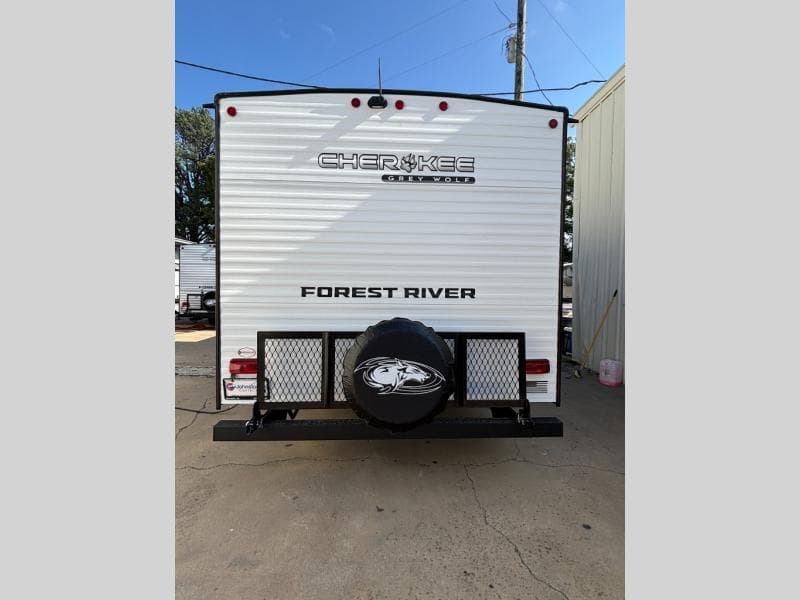 2026 Forest River 2026 Forest River Cherokee Grey Wolf - thumbnail 7