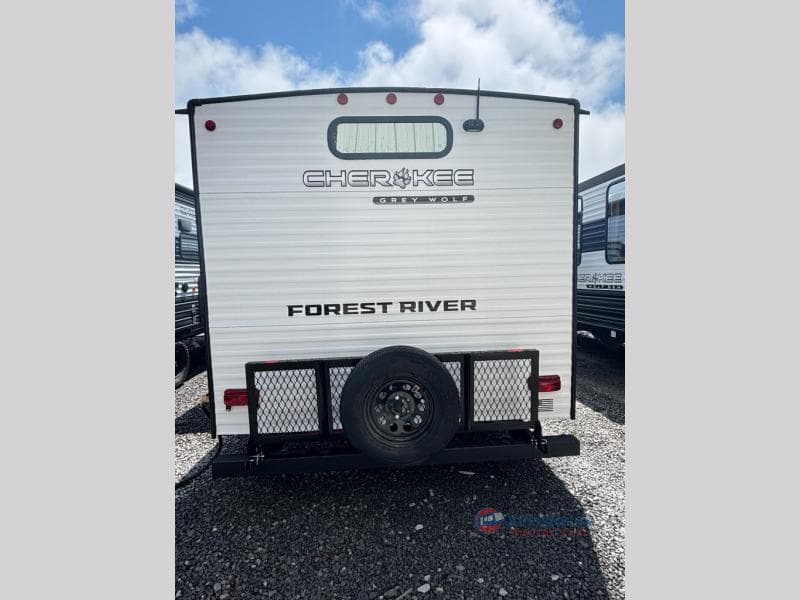 2026 Forest River 2026 Forest River Cherokee Grey Wolf - thumbnail 8