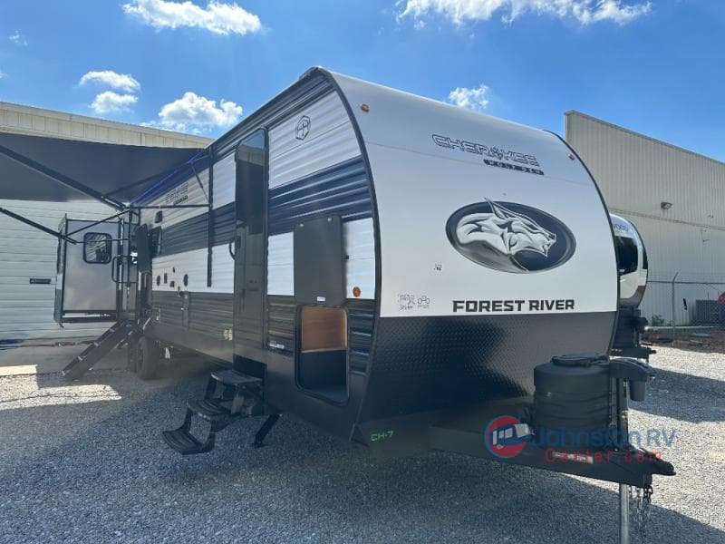 2026 Forest River Cherokee Wolf Den 306MM