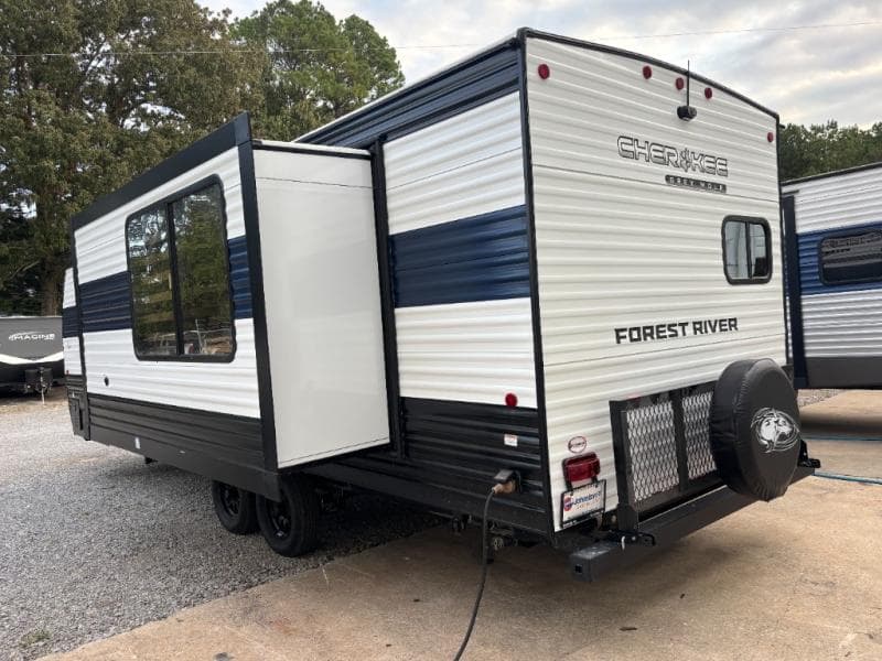 2026 Forest River 2026 Forest River Cherokee Grey Wolf - thumbnail 8