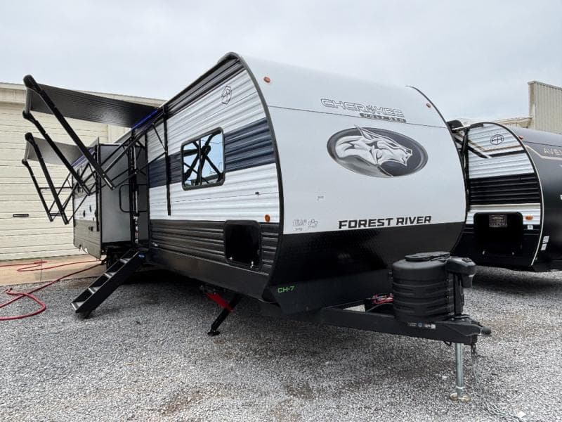 2026 Forest River Cherokee Wolf Den 304SR
