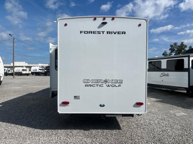 2026 Forest River 2026 Forest River Cherokee Arctic Wolf - thumbnail 7