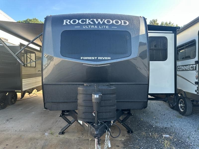 2026 Forest River 2026 Forest River Rockwood Ultra Lite - thumbnail 4