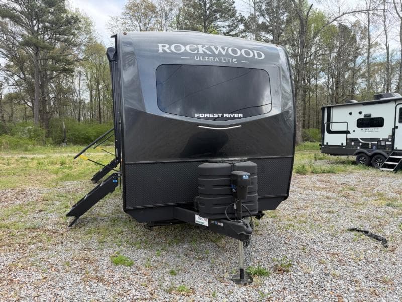 2026 Forest River 2026 Forest River Rockwood Ultra Lite - thumbnail 5