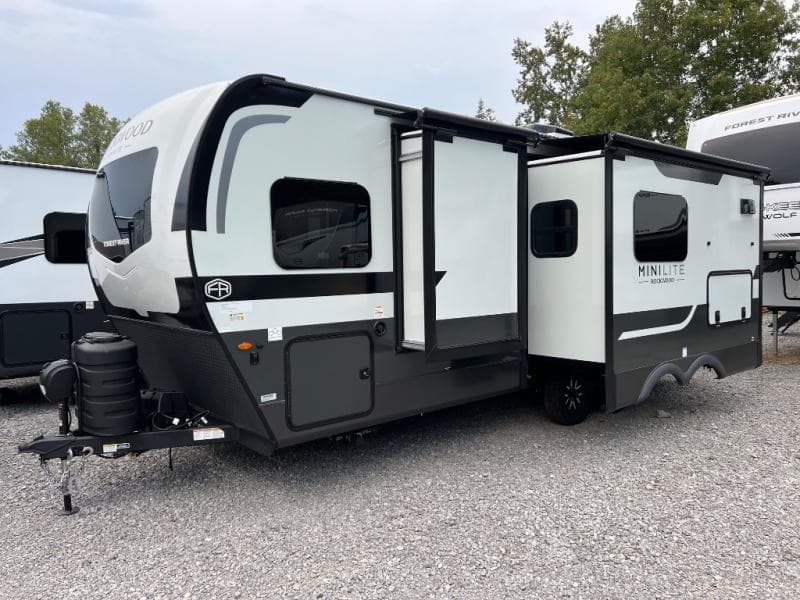2026 Forest River Rockwood Mini Lite 2522FB