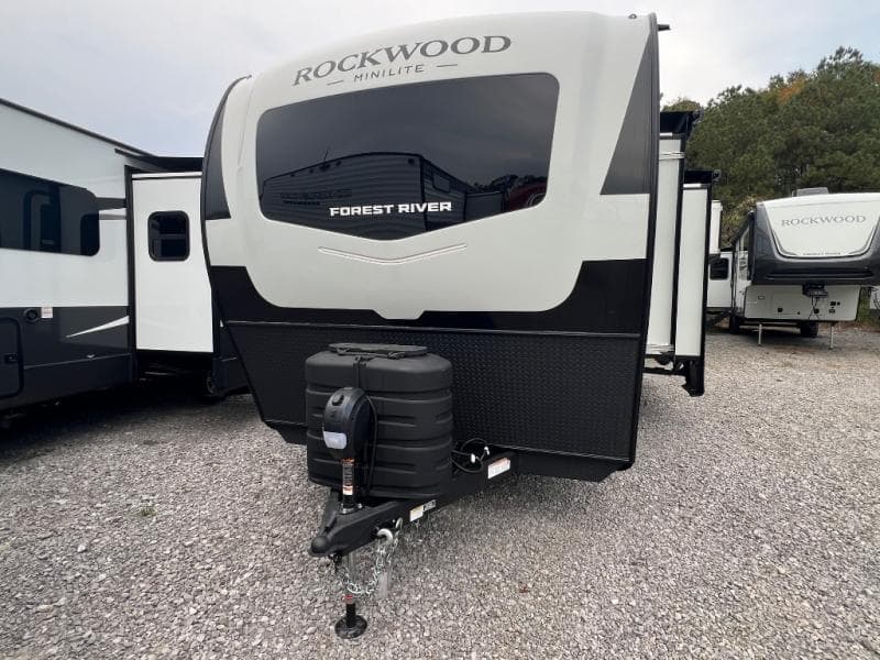2026 Forest River 2026 Forest River Rockwood Mini Lite - thumbnail 4