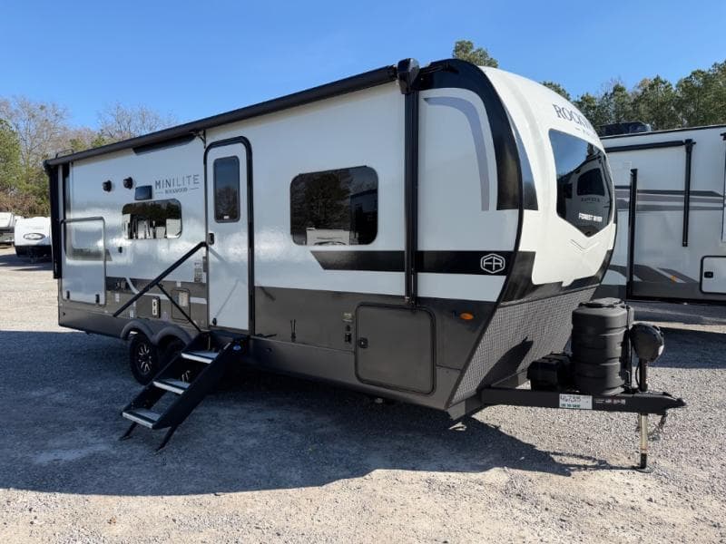 2026 Forest River Rockwood Mini Lite 2513S