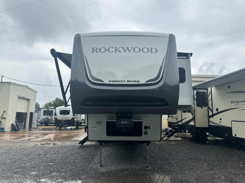 2026 Forest River 2026 Forest River Rockwood Signature - thumbnail 4