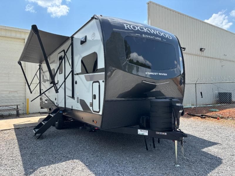 2026 Forest River Rockwood Signature 8263MBR