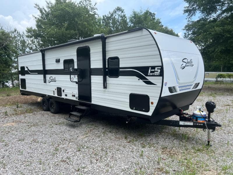 2025 Coachmen Shasta I-5 532BEDS