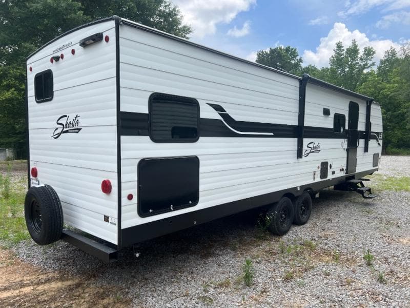 2025 Coachmen 2025 Coachmen Shasta I-5 - thumbnail 6