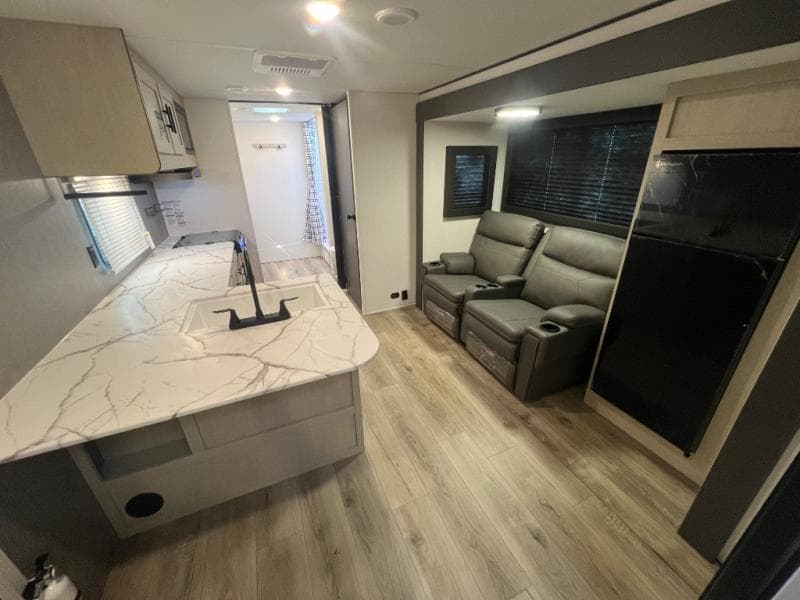 2026 Coachmen 2026 Coachmen Shasta I-5 - thumbnail 10