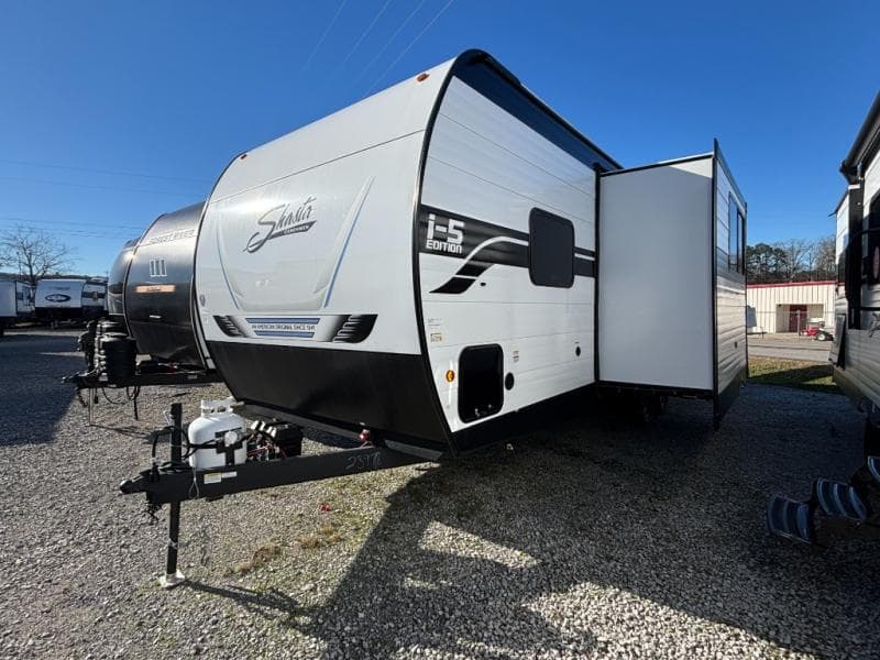 2026 Coachmen 2026 Coachmen Shasta I-5 - thumbnail 4