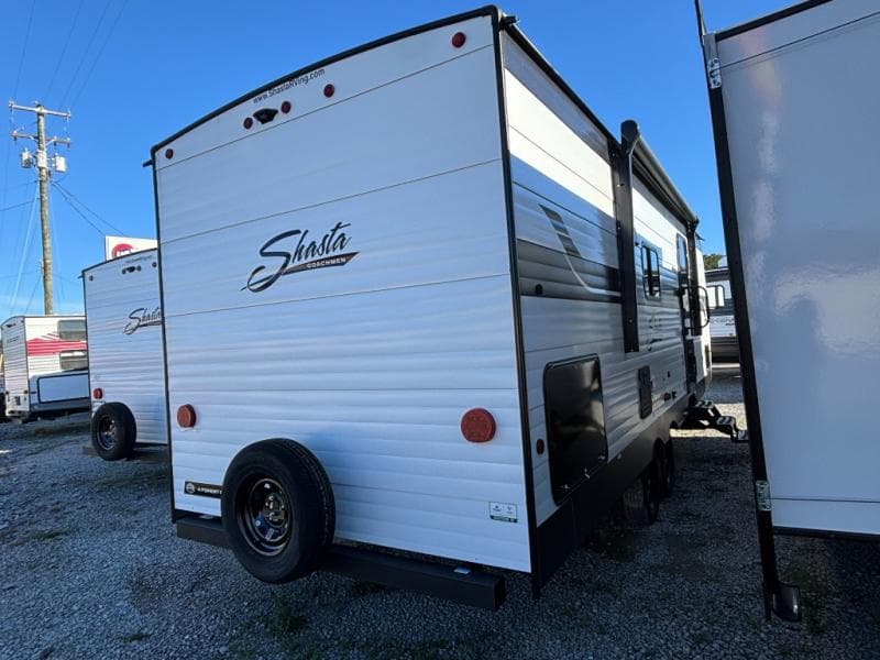 2026 Coachmen 2026 Coachmen Shasta I-5 - thumbnail 6