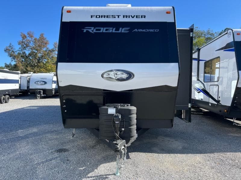 2026 Forest River 2026 Forest River Cherokee Rogue Armored - thumbnail 5