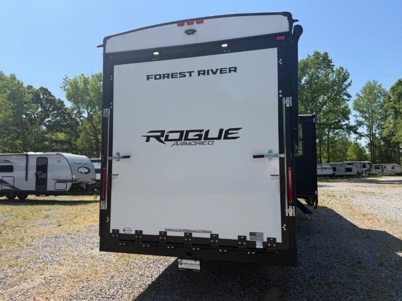 2026 Forest River 2026 Forest River Cherokee Rogue Armored - thumbnail 7