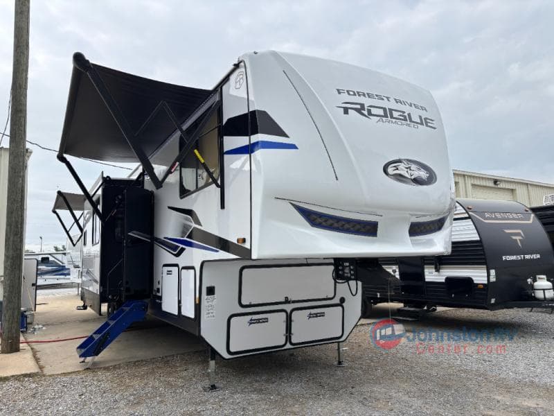 2026 Forest River Cherokee Rogue Armored 391T145