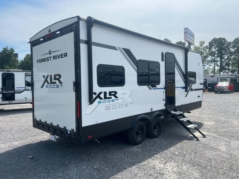 2025 Forest River 2025 Forest River XLR Boost - thumbnail 6