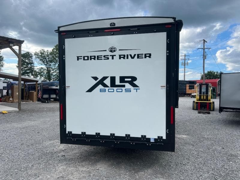 2025 Forest River 2025 Forest River Xlr Boost Toy Hauler - thumbnail 7