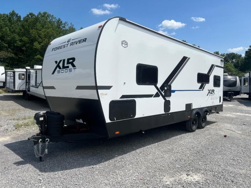 2026 Forest River 2026 Forest River Xlr Boost Toy Hauler - thumbnail 4