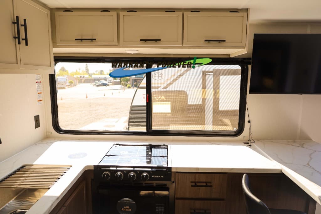 2027 Forest River 2027 Forest River Avenger - thumbnail 24