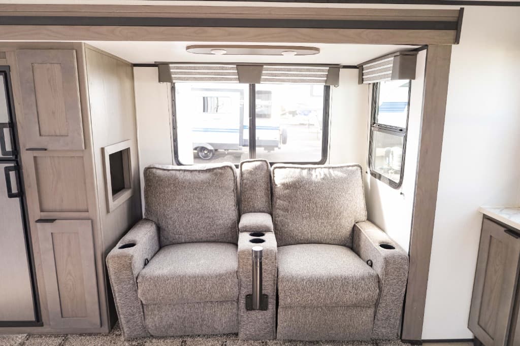 2021 Cruiser 2021 Cruiser MPG - thumbnail 13