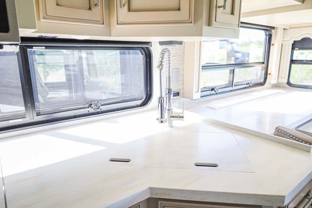 2022 Newmar 2022 Newmar Ventana - thumbnail 23