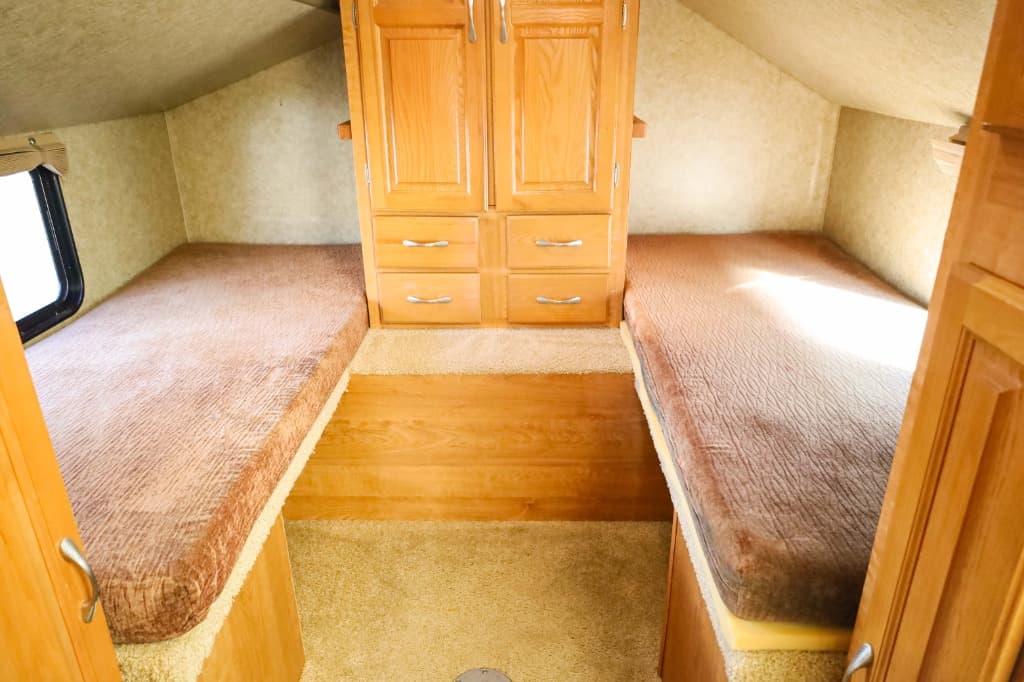 2008 Coachmen 2008 Coachmen Freelander - thumbnail 40