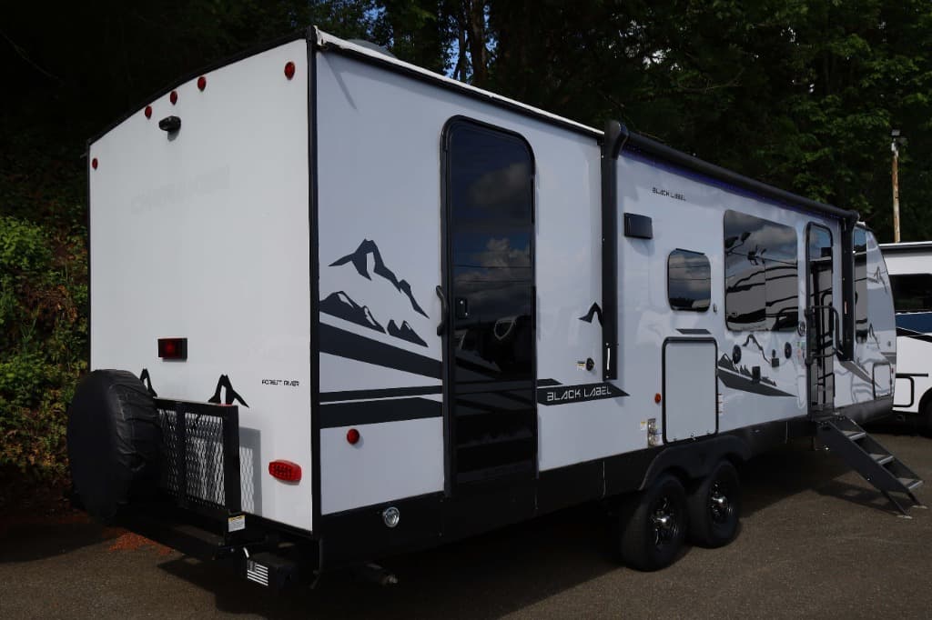 2022 Forest River 2022 Forest River Cherokee Grey Wolf - thumbnail 4