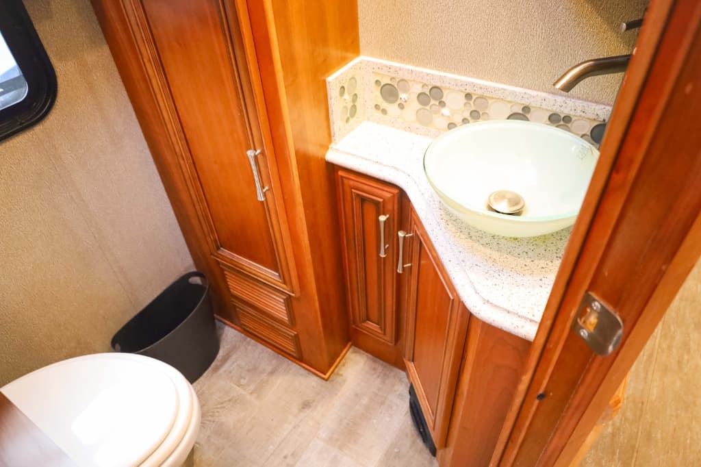 2019 Newmar 2019 Newmar Ventana - thumbnail 34