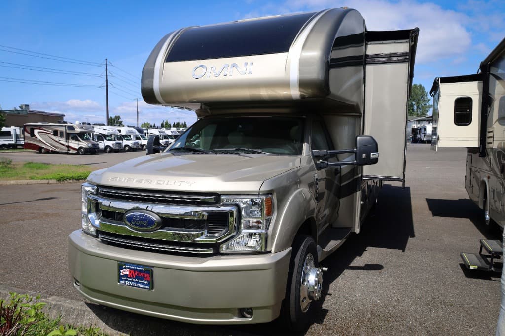 2022 Thor Motor Coach 2022 Thor Motor Coach Omni Super C - thumbnail 5