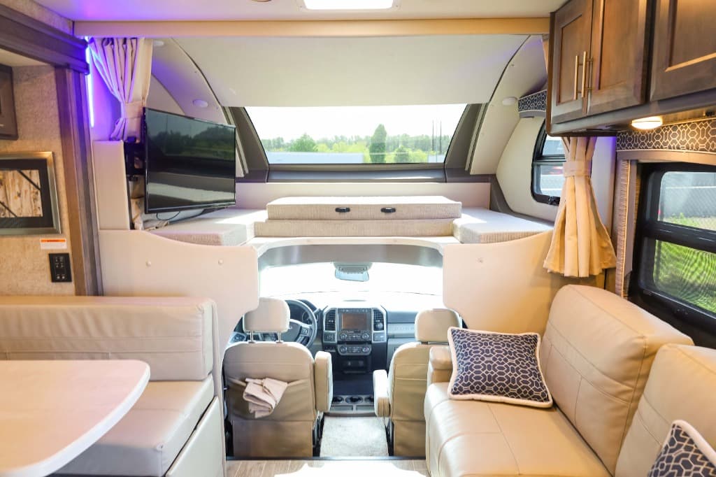2022 Thor Motor Coach 2022 Thor Motor Coach Omni Super C - thumbnail 16