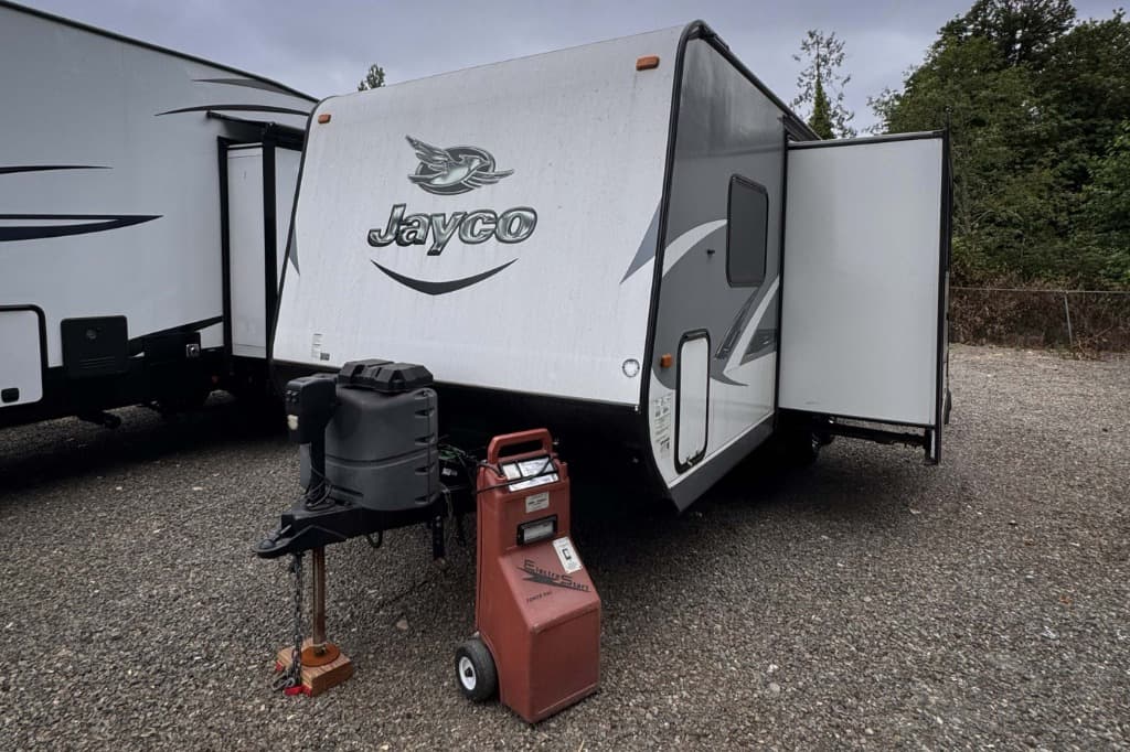 2016 Jayco 2016 Jayco Jay Feather - thumbnail 3