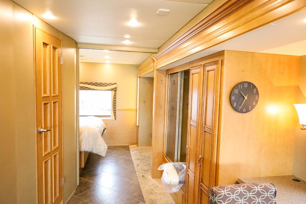 2014 Newmar 2014 Newmar Canyon Star - thumbnail 26