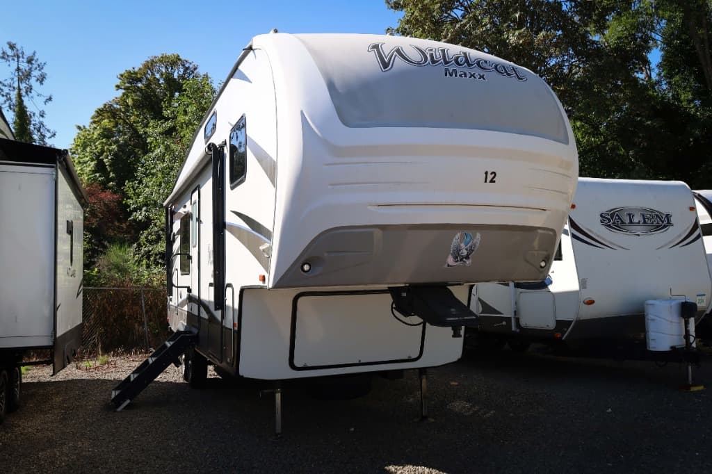 2019 Forest River 2019 Forest River Wildcat - image 1