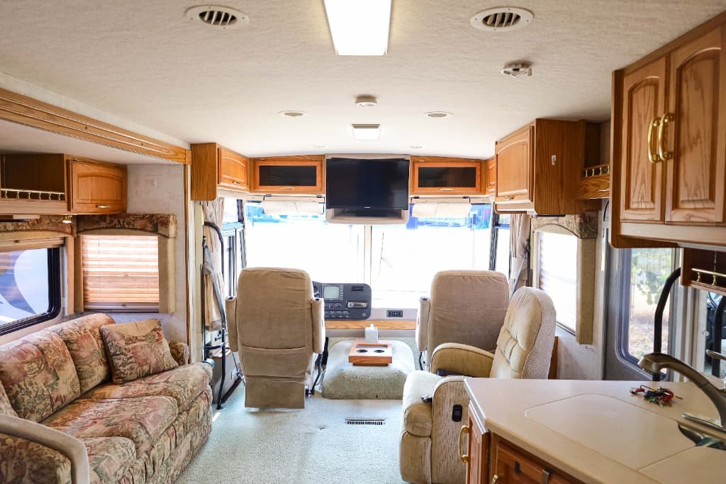 2000 Itasca 2000 Itasca Suncruiser - thumbnail 5