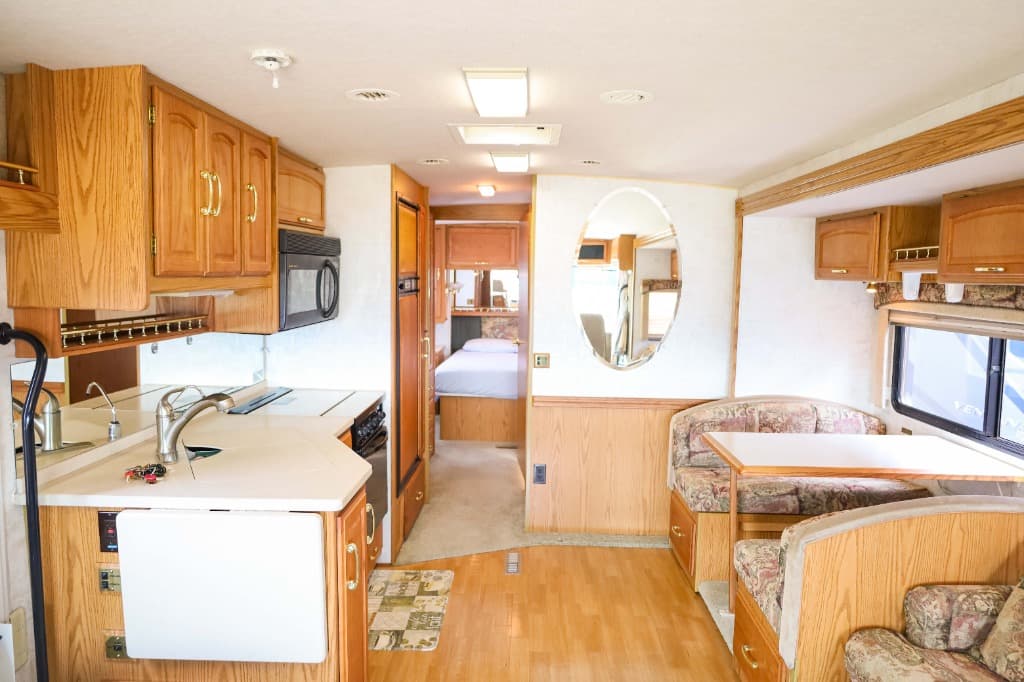 2000 Itasca 2000 Itasca Suncruiser - thumbnail 8