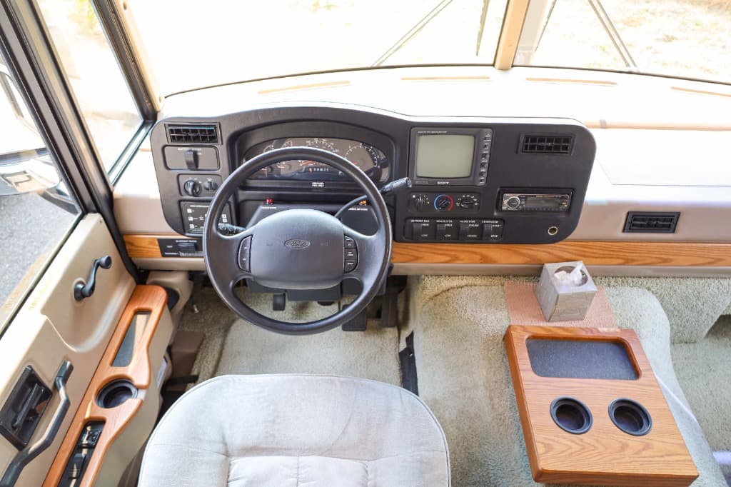 2000 Itasca 2000 Itasca Suncruiser - thumbnail 14