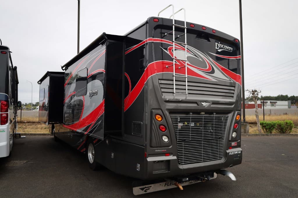 2020 Fleetwood 2020 Fleetwood Discovery - thumbnail 6