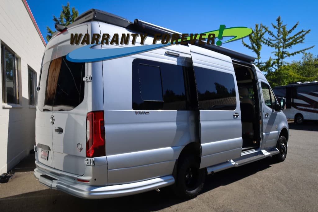 2026 OGV Luxury Coach 2026 OGV Luxury Coach V-Tour - thumbnail 3